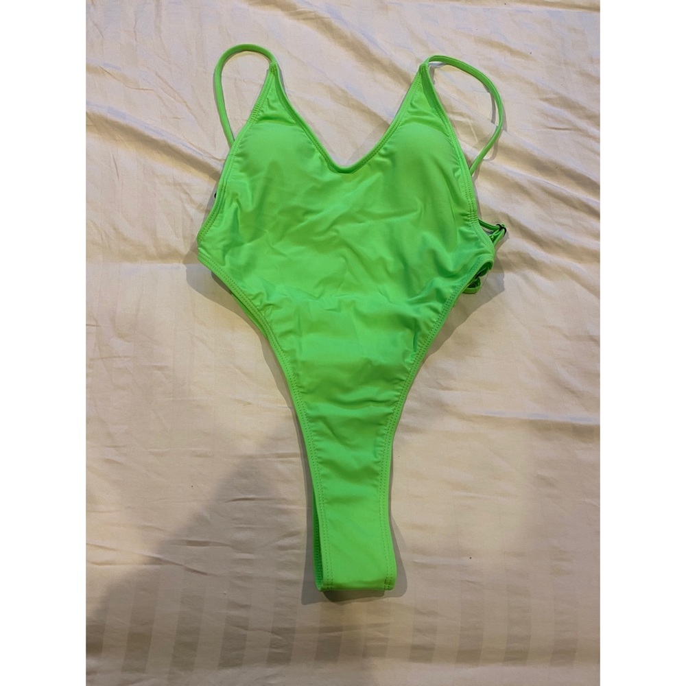 NEVER WORN Neon Green One Piece Swimsuit - Size M